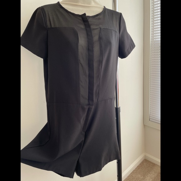 💥ROMPER BY LUMIERE💥 - Picture 1 of 4